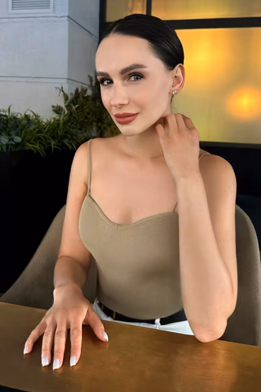 Lyubov rencontre femme algerie avec photo