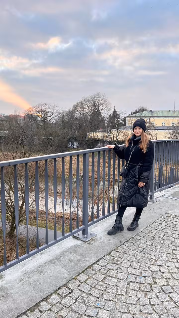 Viktoria la rencontre des femmes