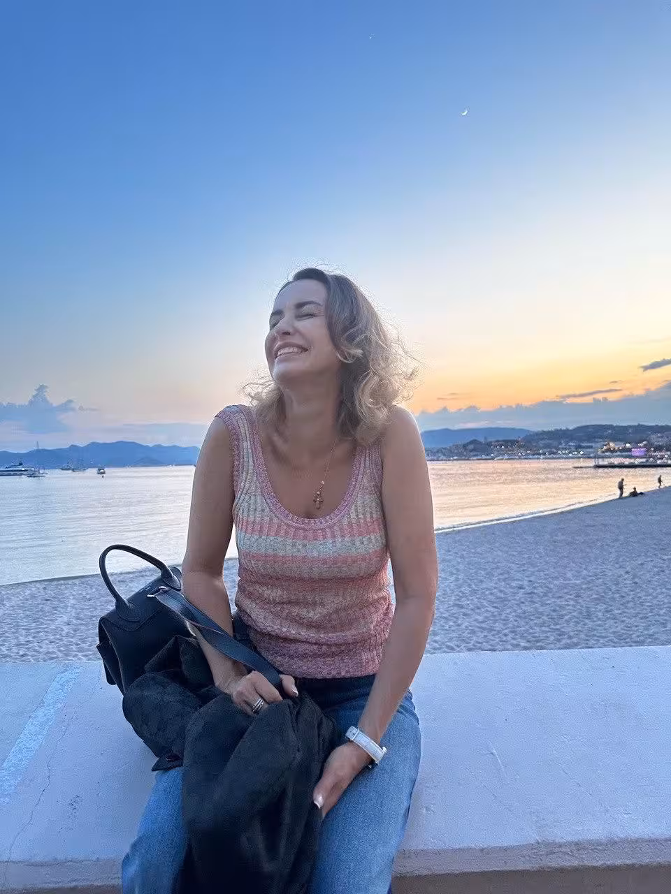Olga rencontre femme 90