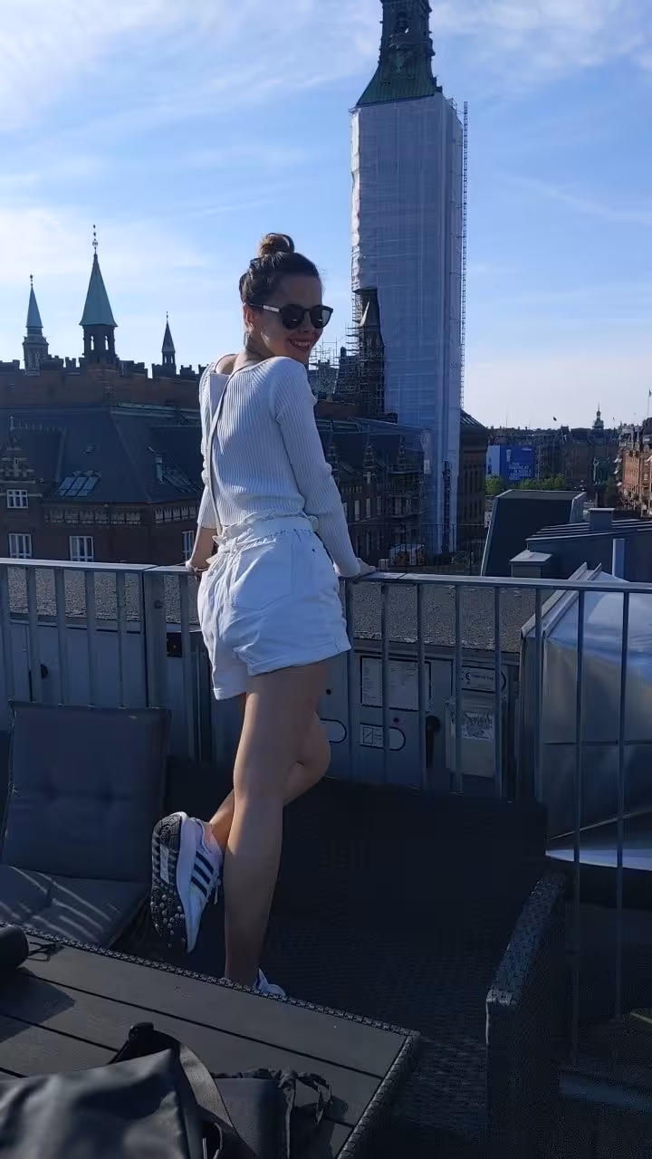 Marine rencontre femme de lest