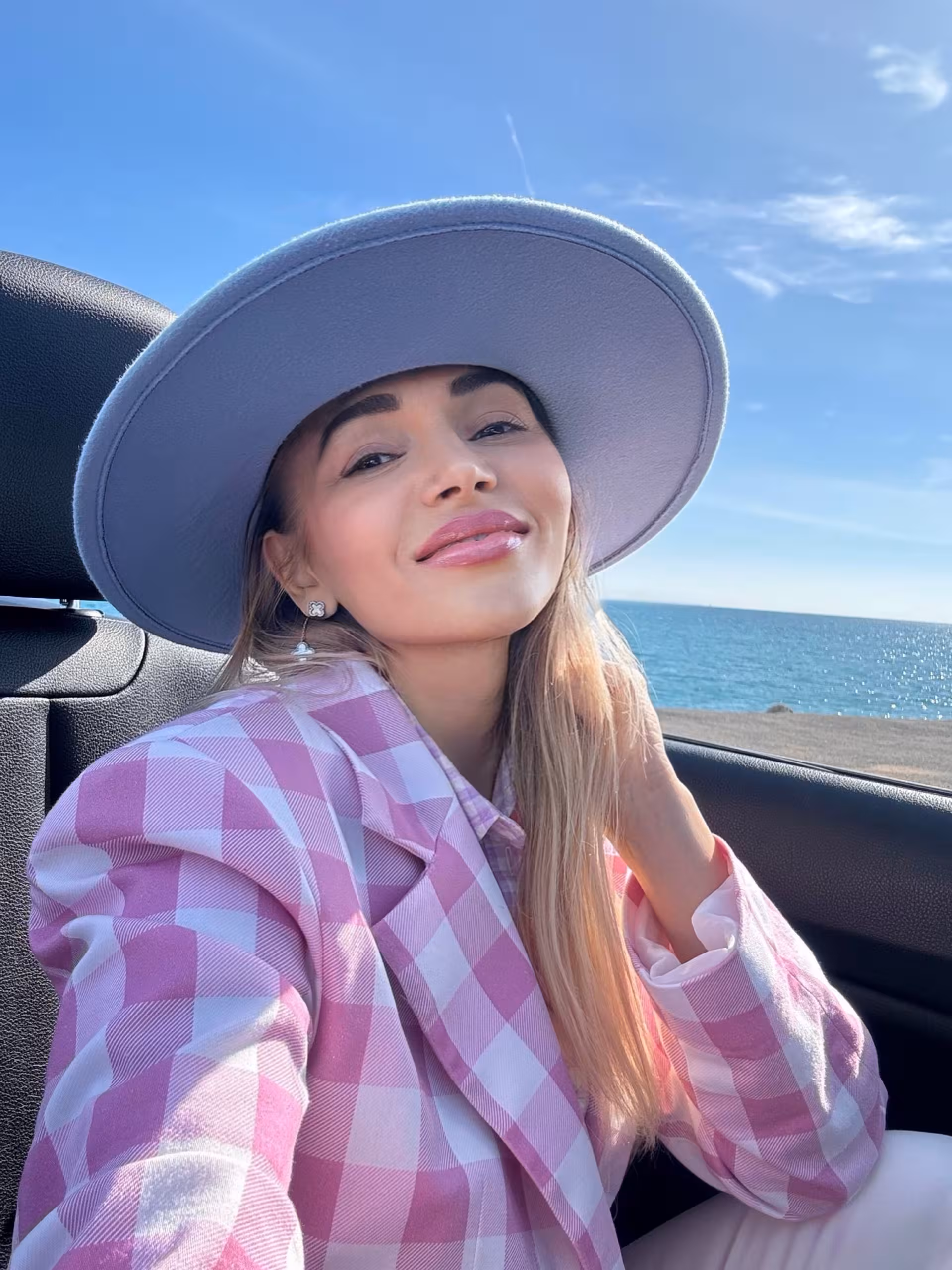 Angelica rencontre femme luxembourg