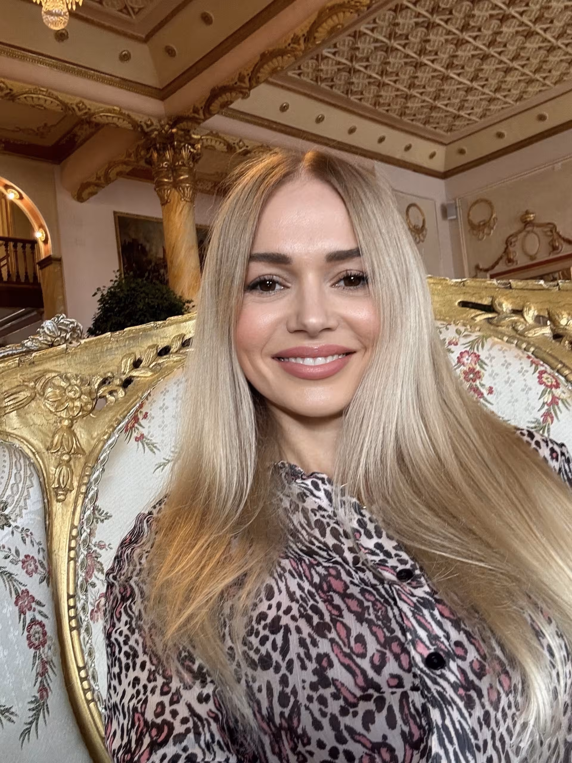 Angelica rencontre femme luxembourg