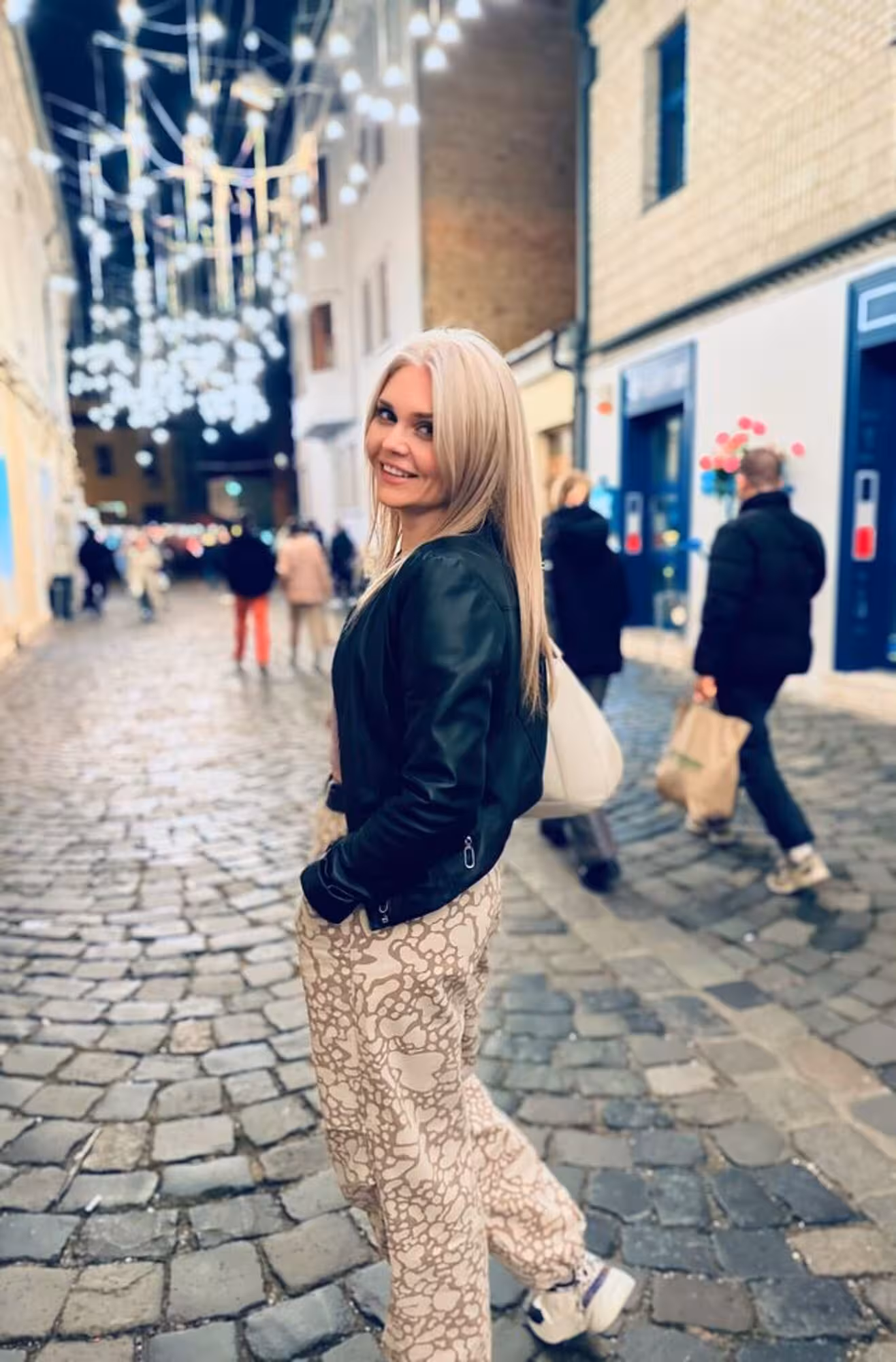 Oksana rencontre jeune russe
