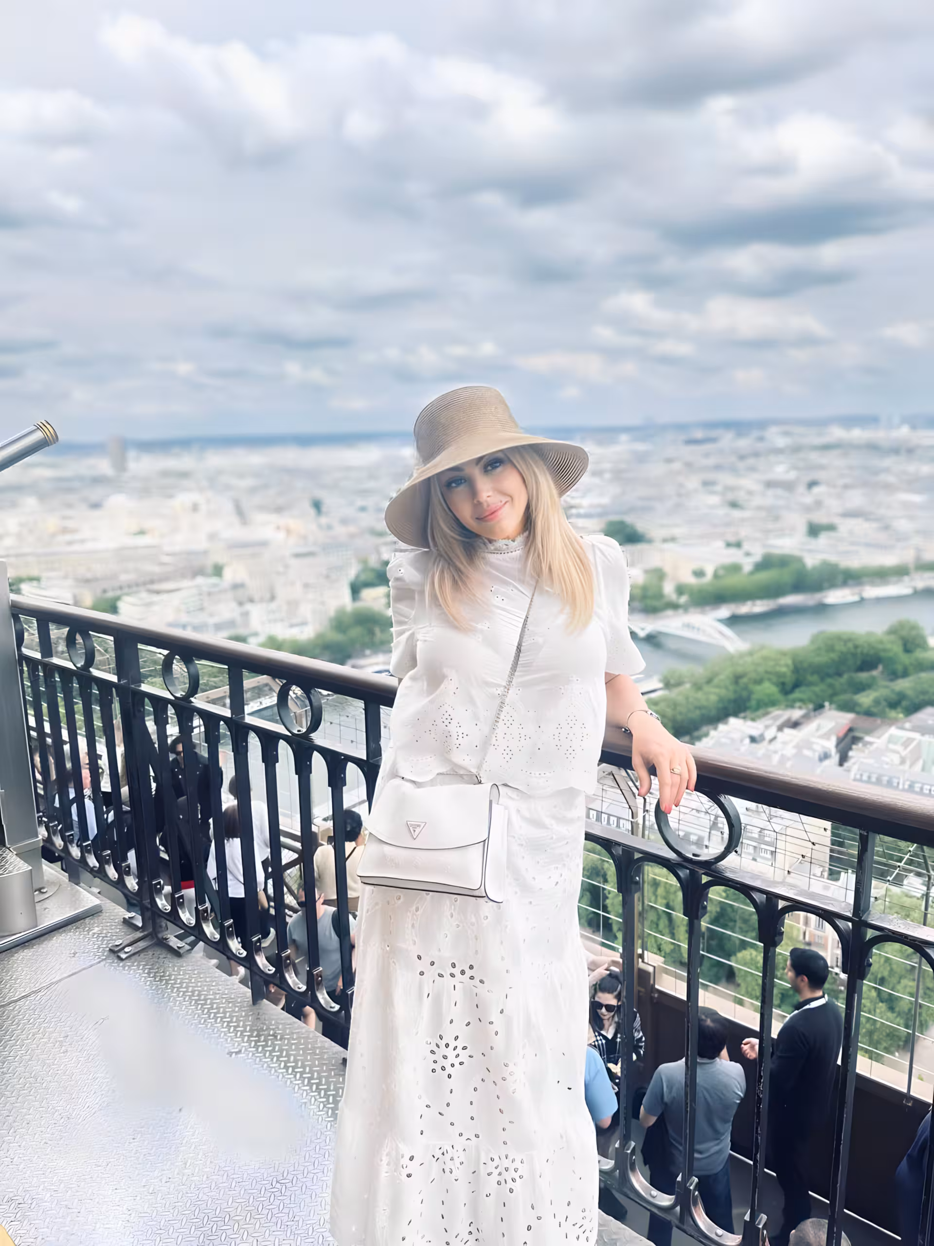 Halyna rencontre femme 01