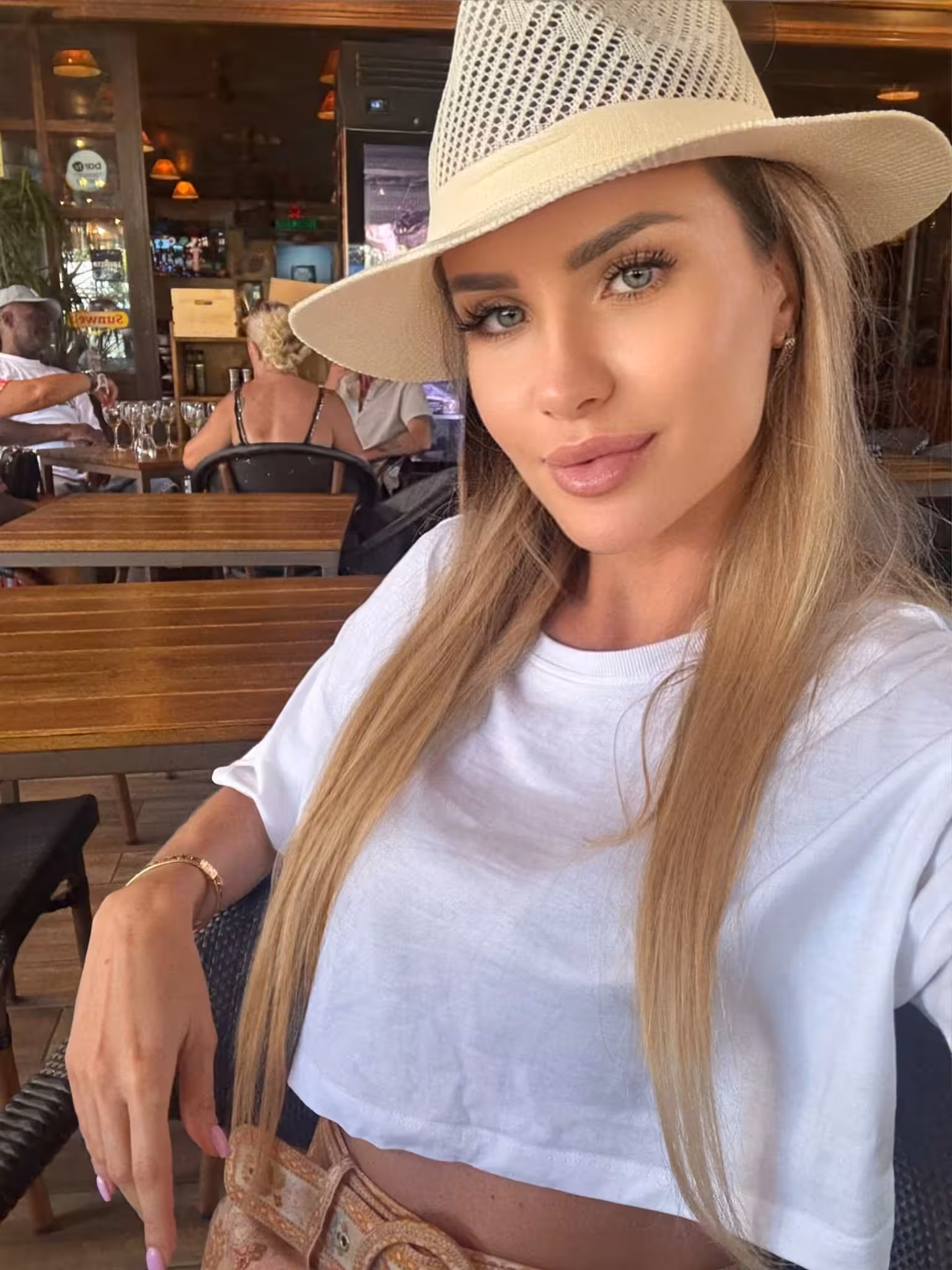 Karolina rencontre femme 47300