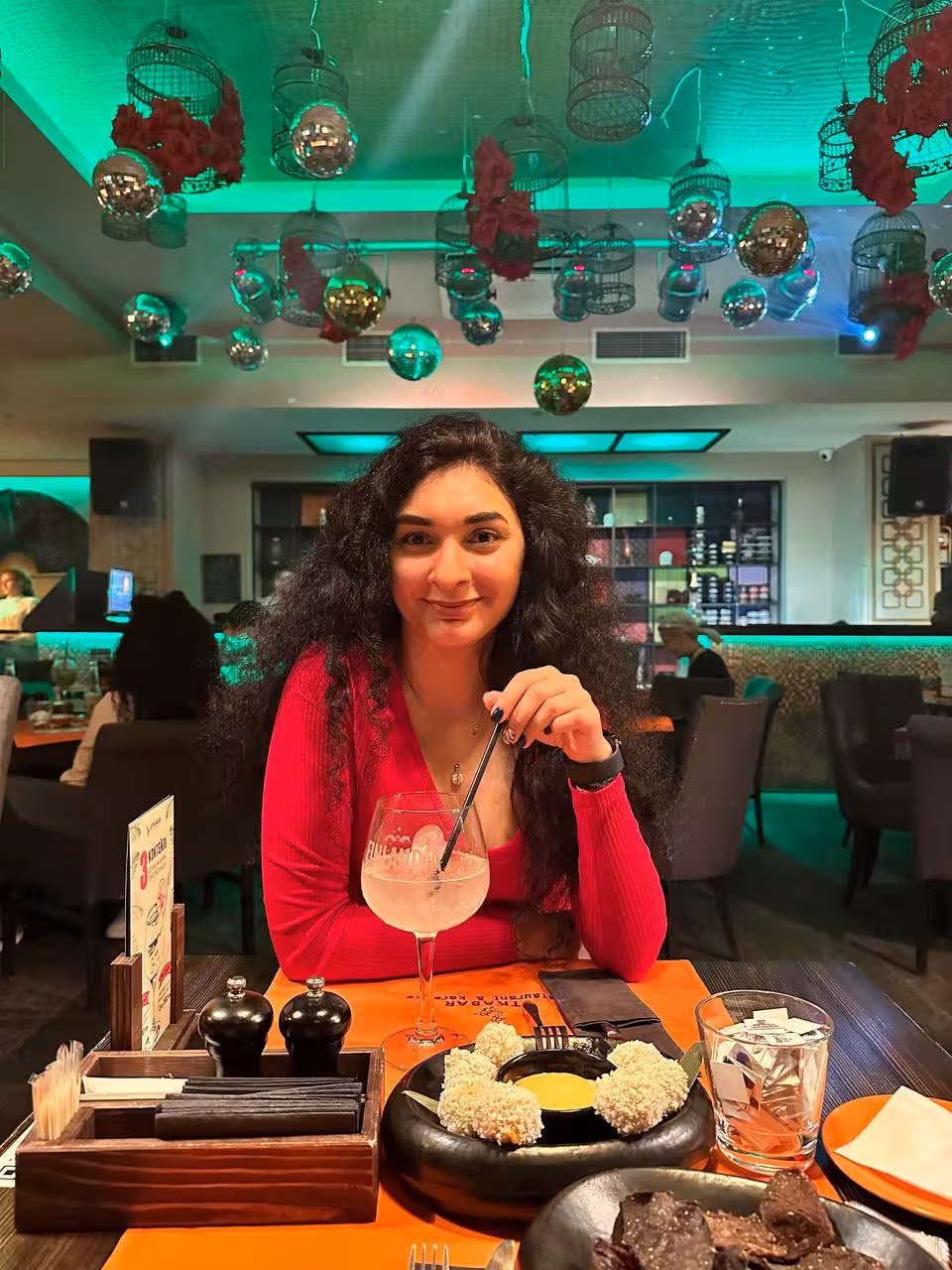 Tamara rencontre femme 90