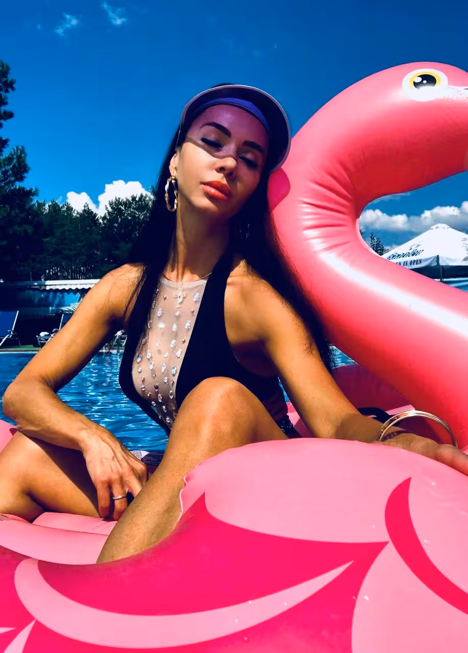 Vika rencontre femme 97480