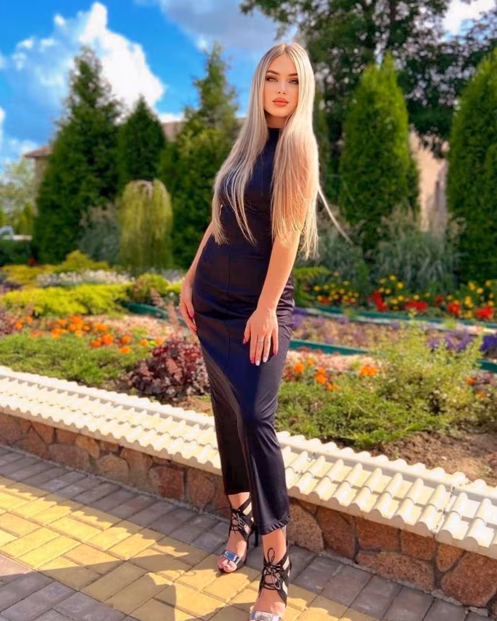 Kateryna rencontre femme blanche celibataire