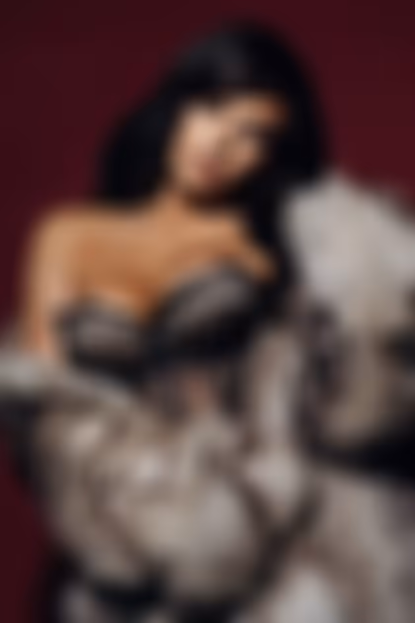 Valeria rencontre femme kabyle tizi ouzou