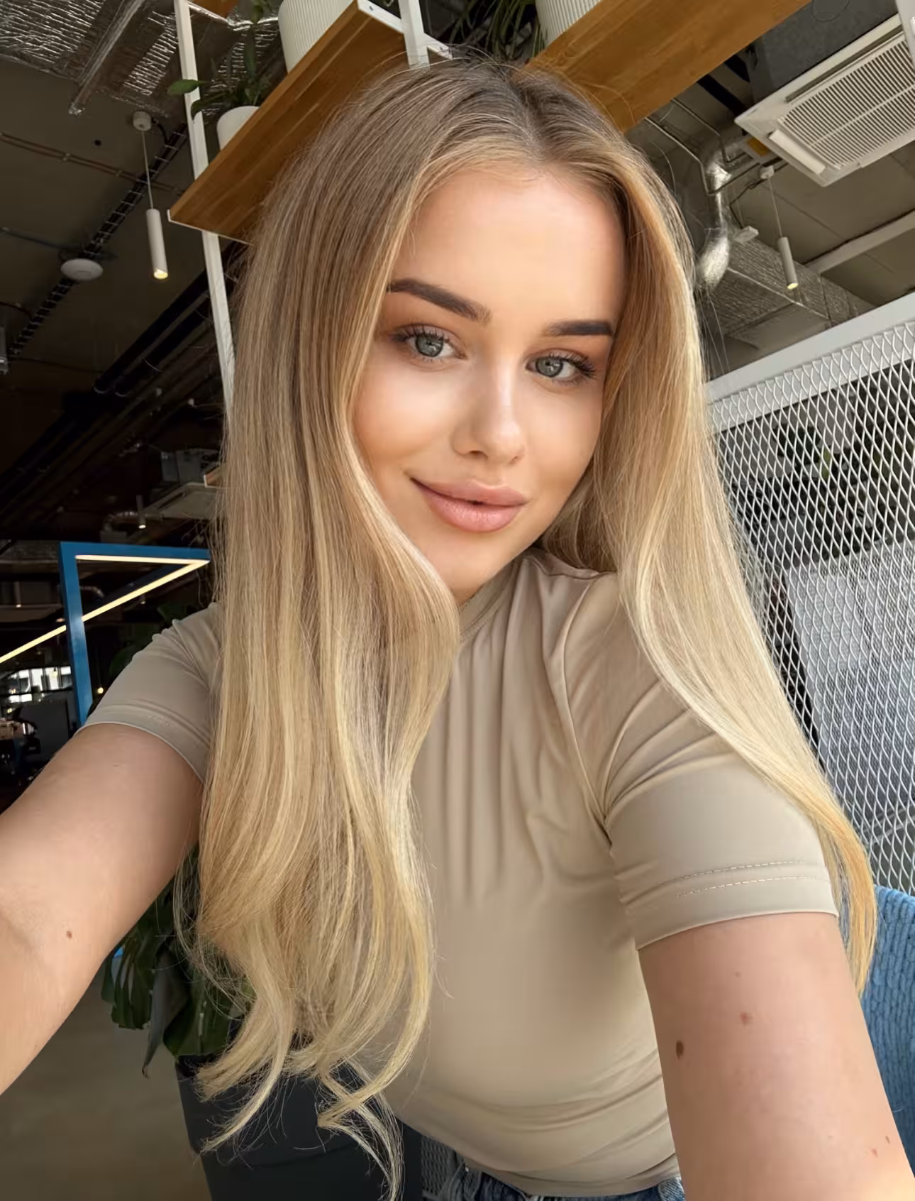 Irina rencontre femme russe montreal