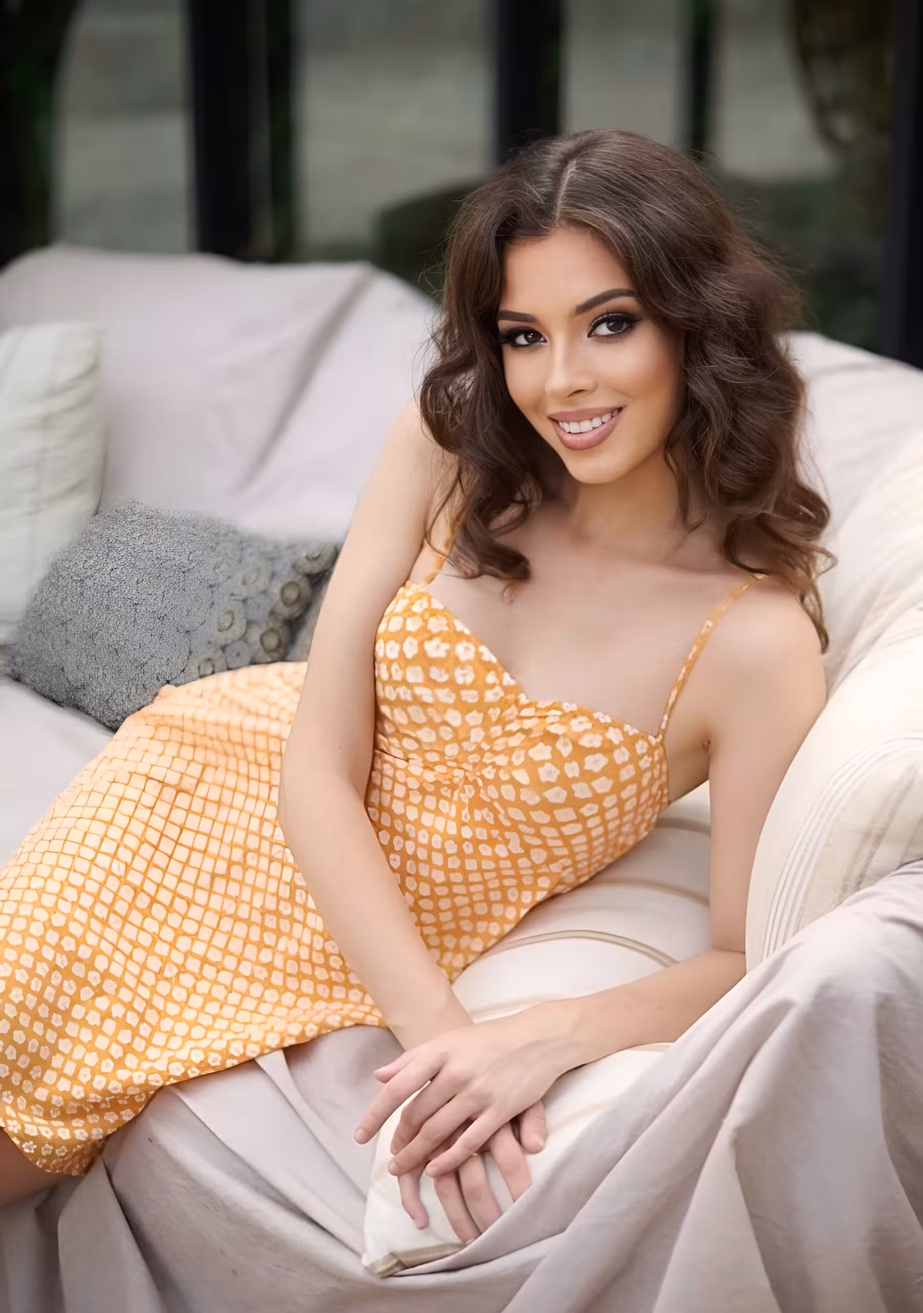 Kateryna rencontre femme veuve riche