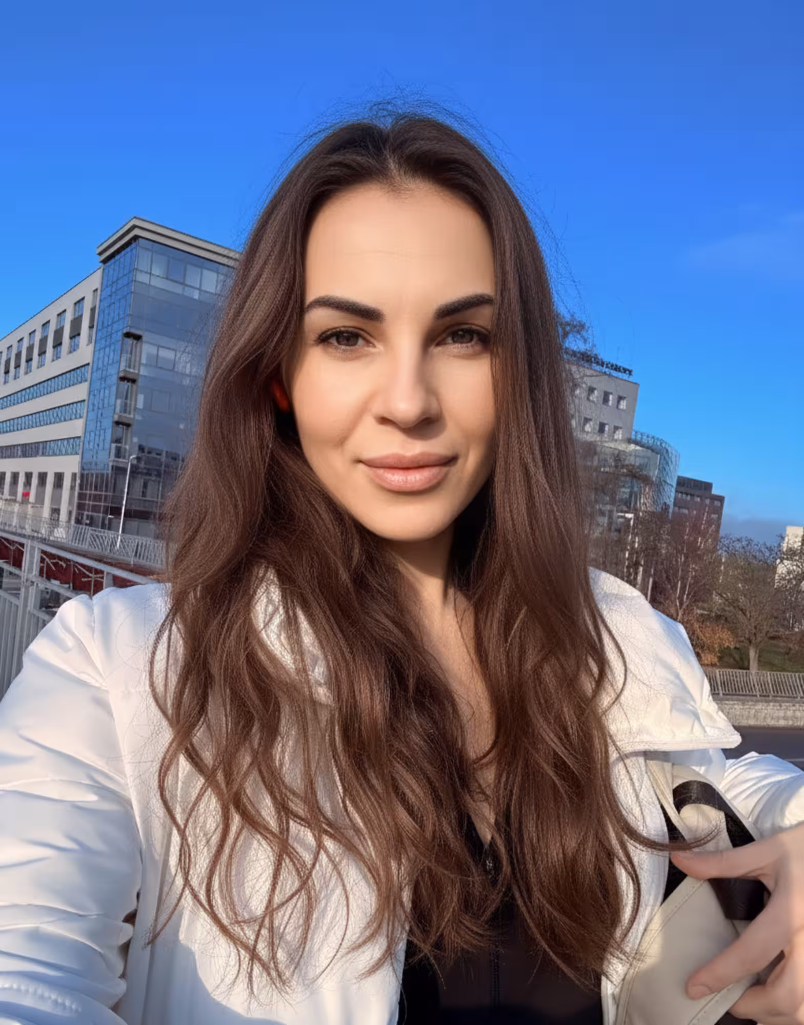 Olena rencontre de femme