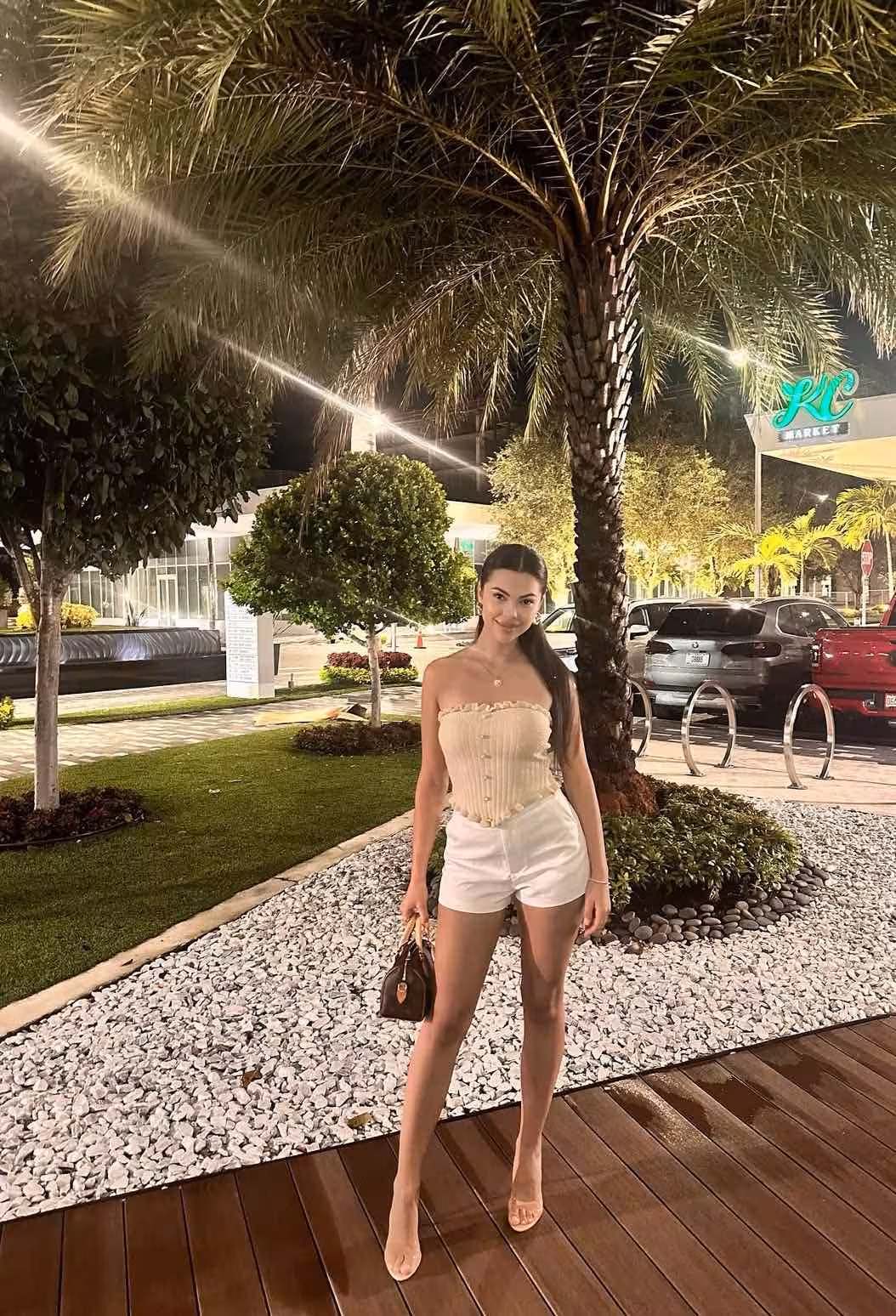 Darya rencontre femme 23