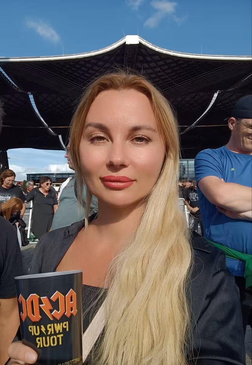 Yulia rencontre femme 5 a 7