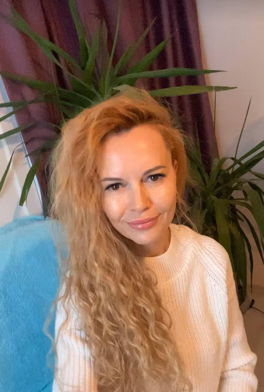 Olga rencontre femme oranaise