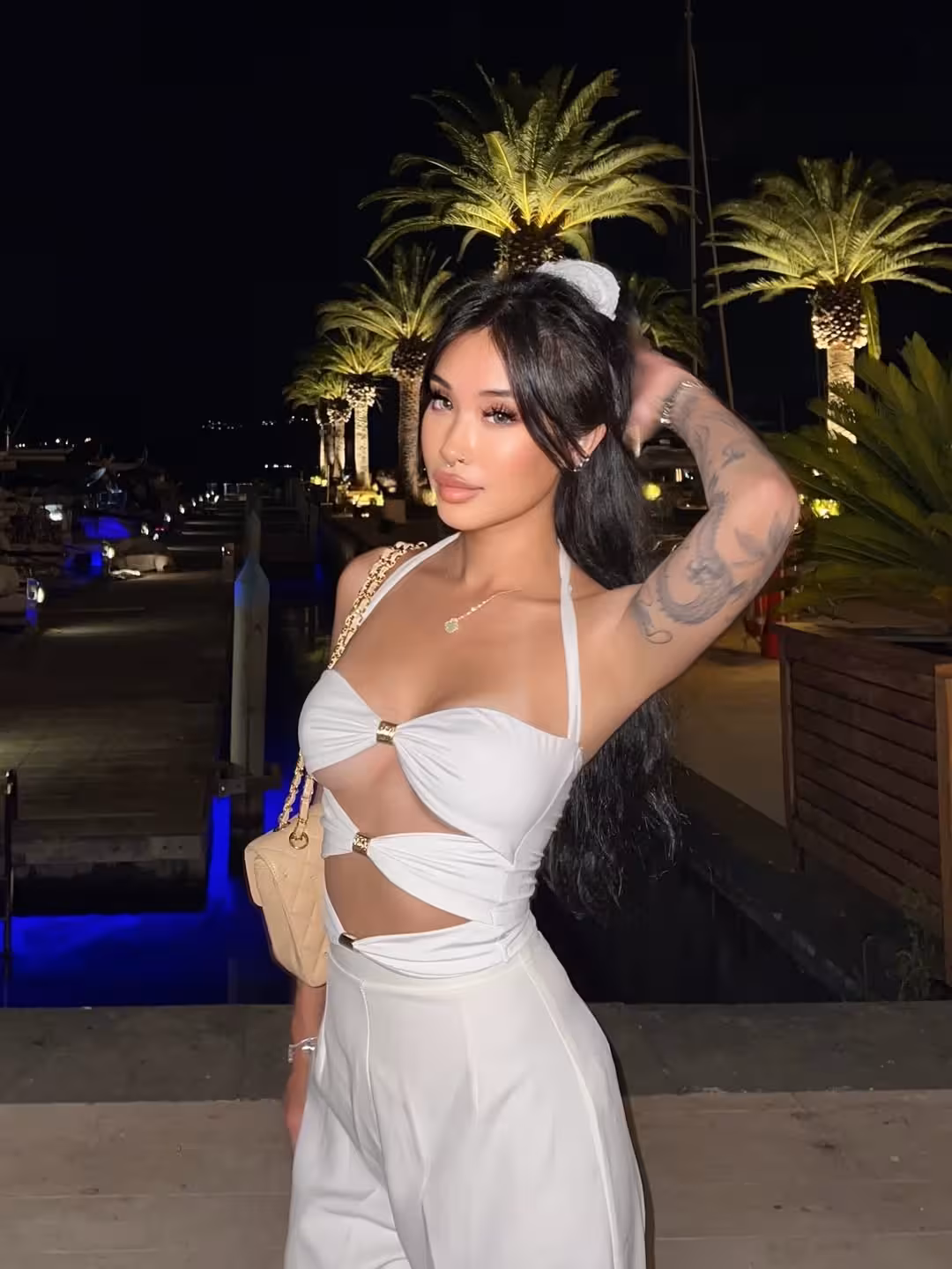Elaine jai rencontré une femme sur internet