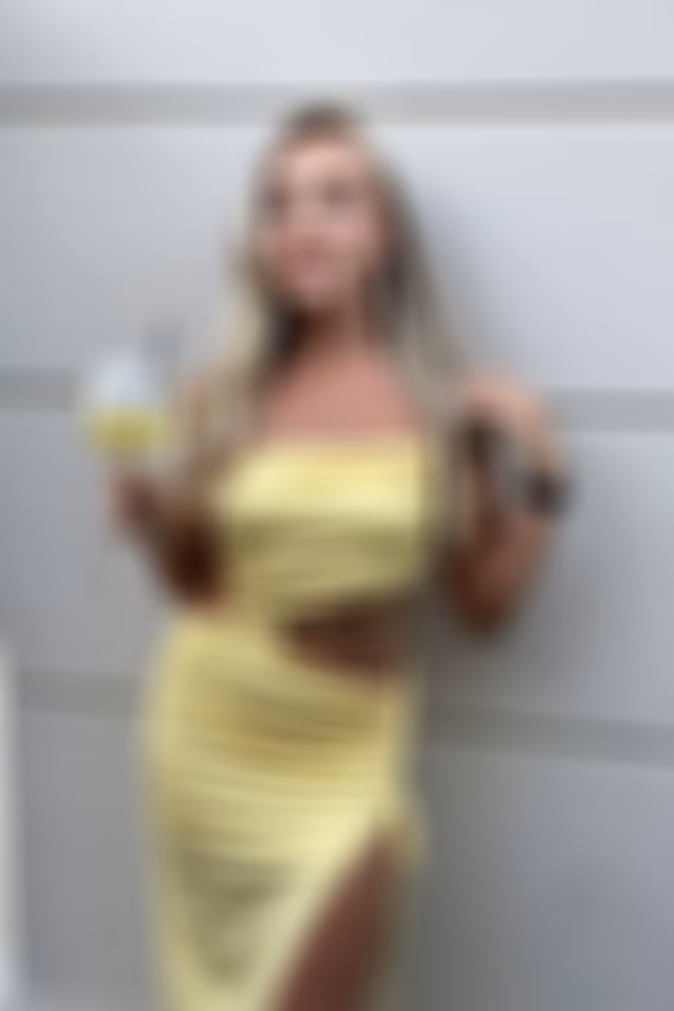 Polina rencontre femme 25 ans