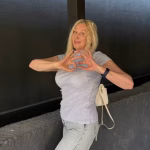 Angelica rencontre femme 56