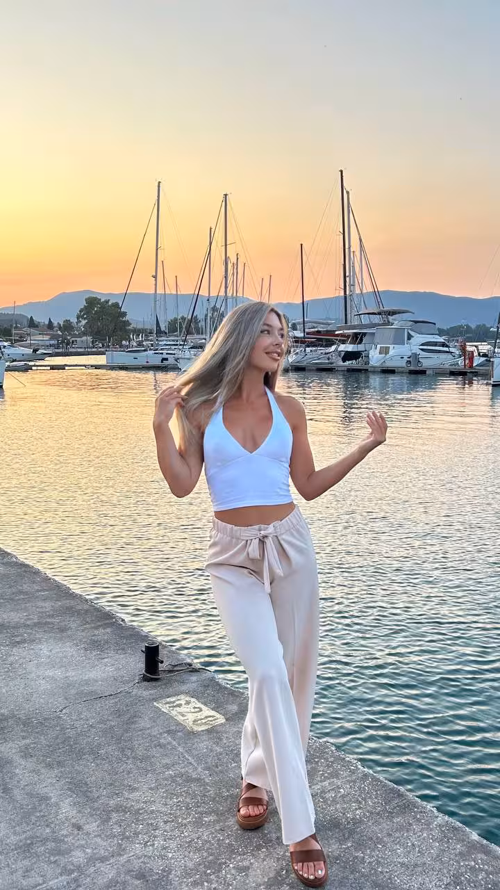 Olena  rencontre femme 60 ans