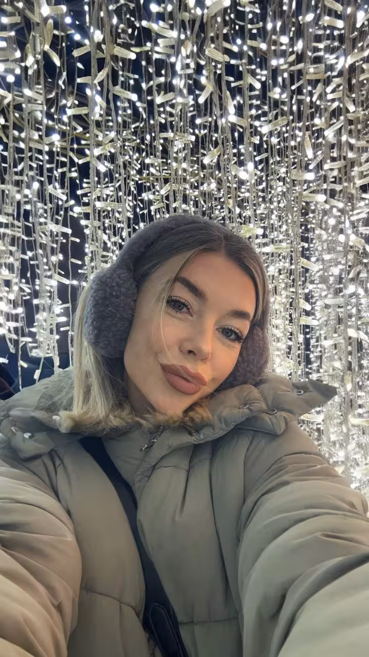 Olena  rencontre femme 60 ans