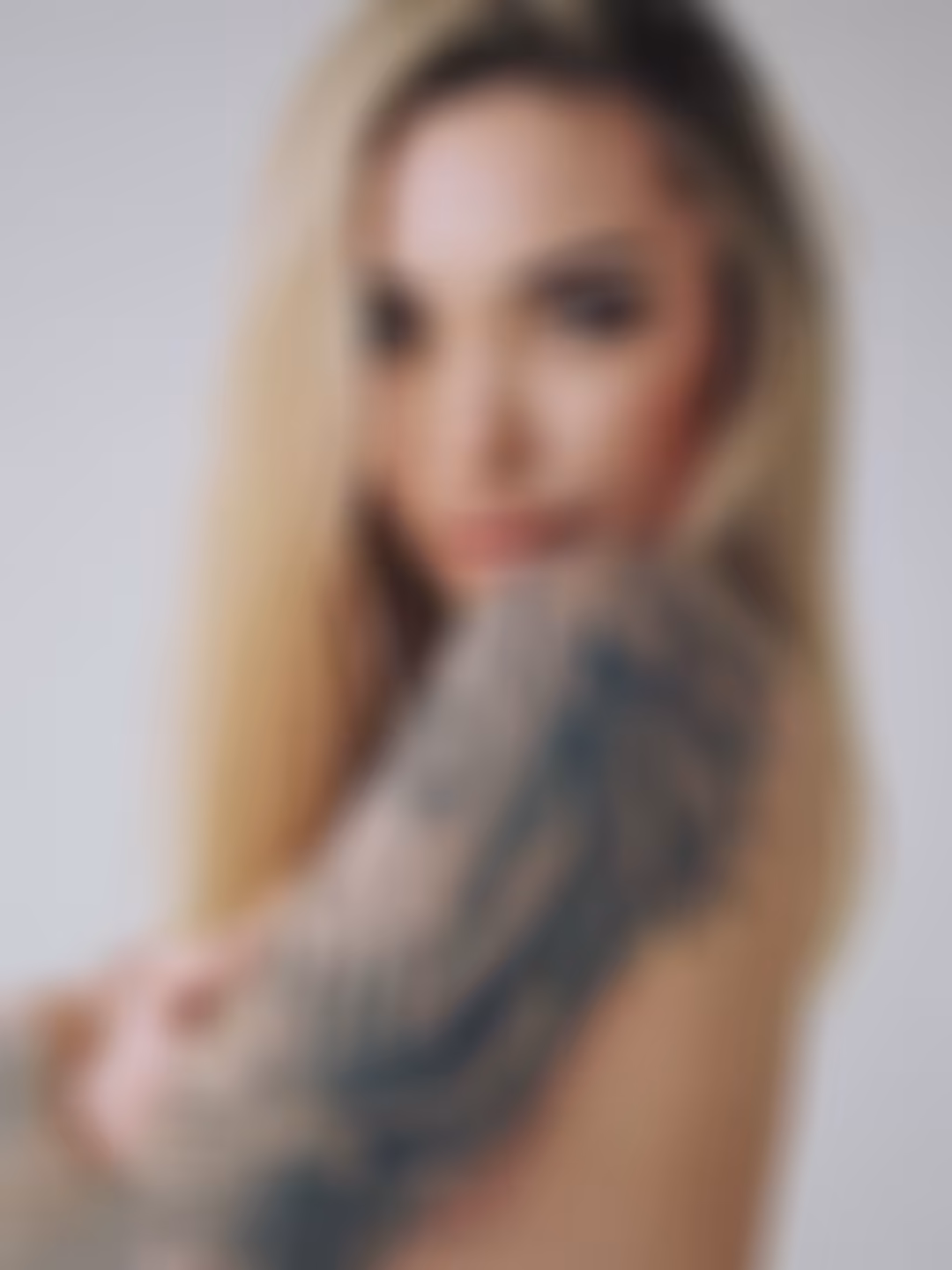 Angelina rencontre femme divorcée en algerie 2018