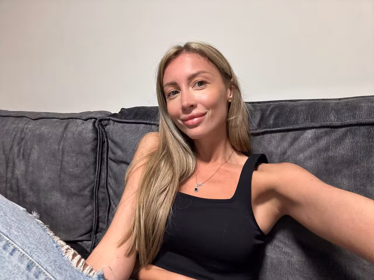 Valentina rencontre femme qui aime la moto