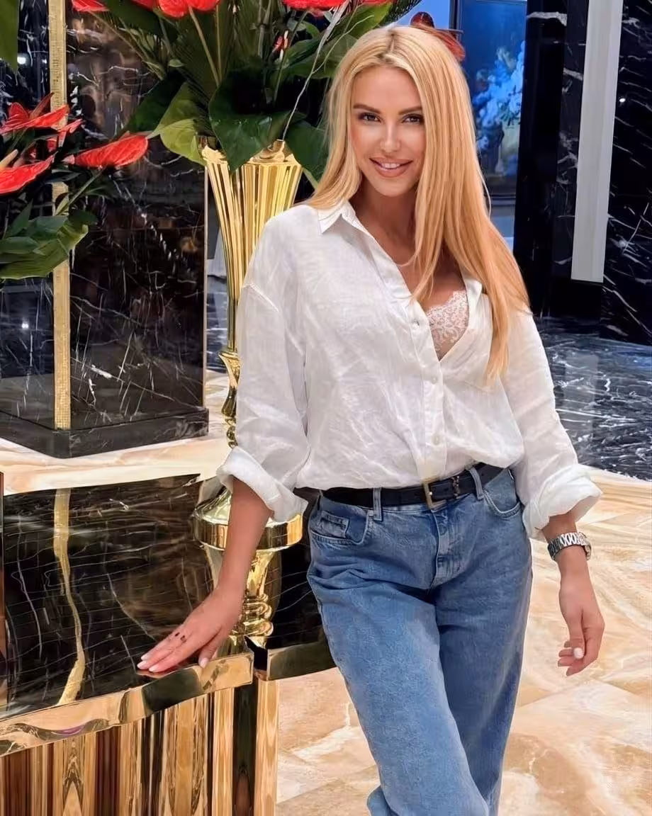 Maryna rencontre femme 44