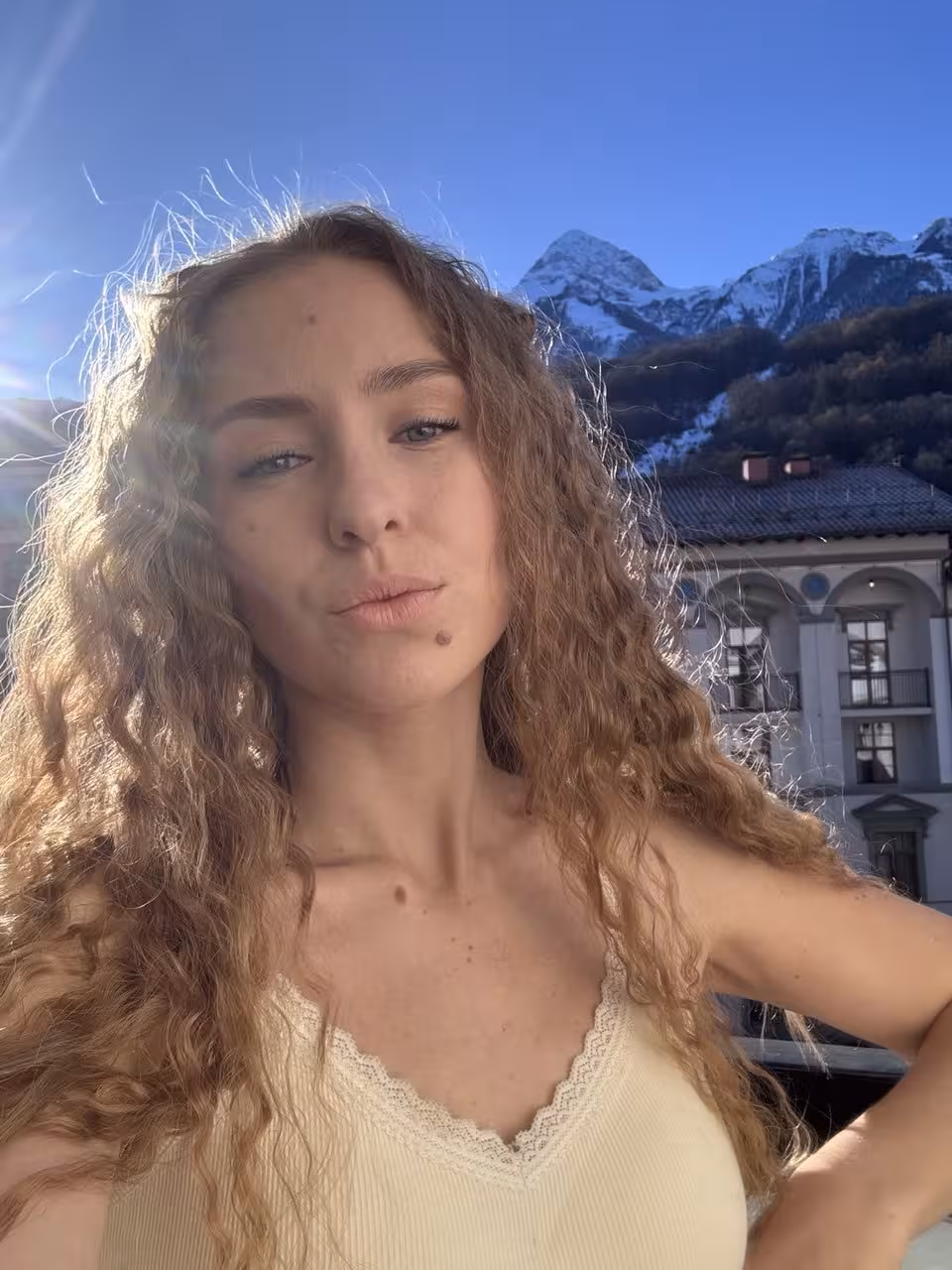 Anna rencontre femme facile