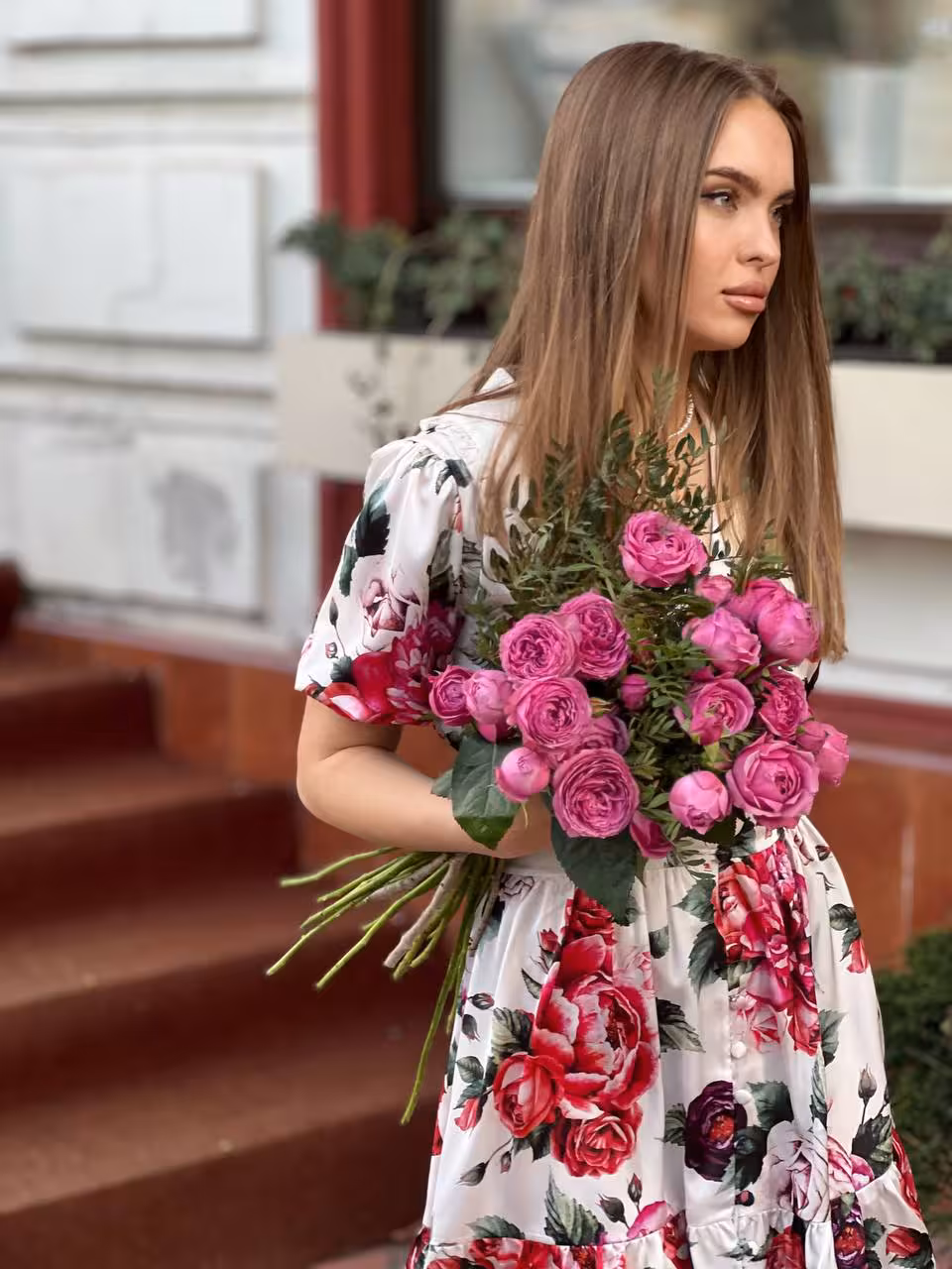 Elena rencontre femme france gratuit