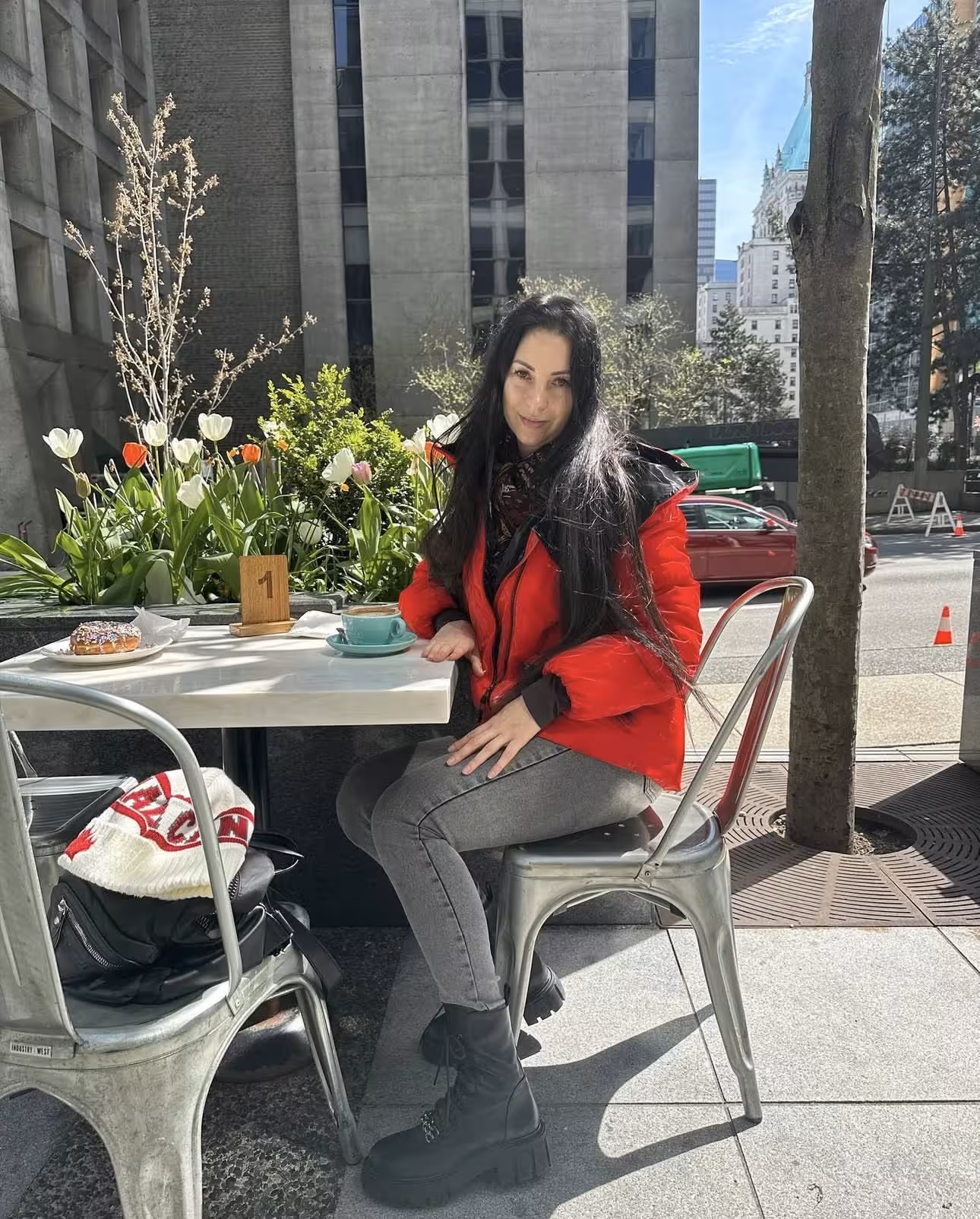 Anna rencontre femme montreal