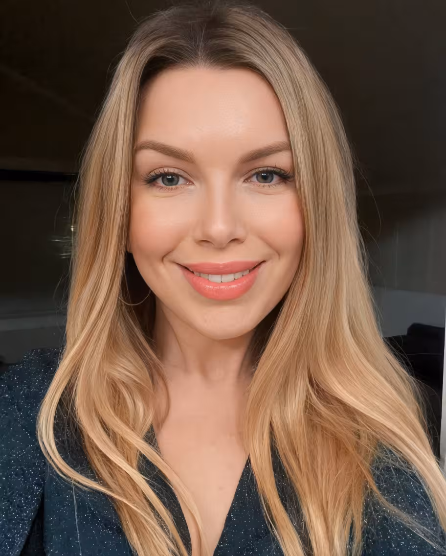 Viktoriia  rencontre entre russe
