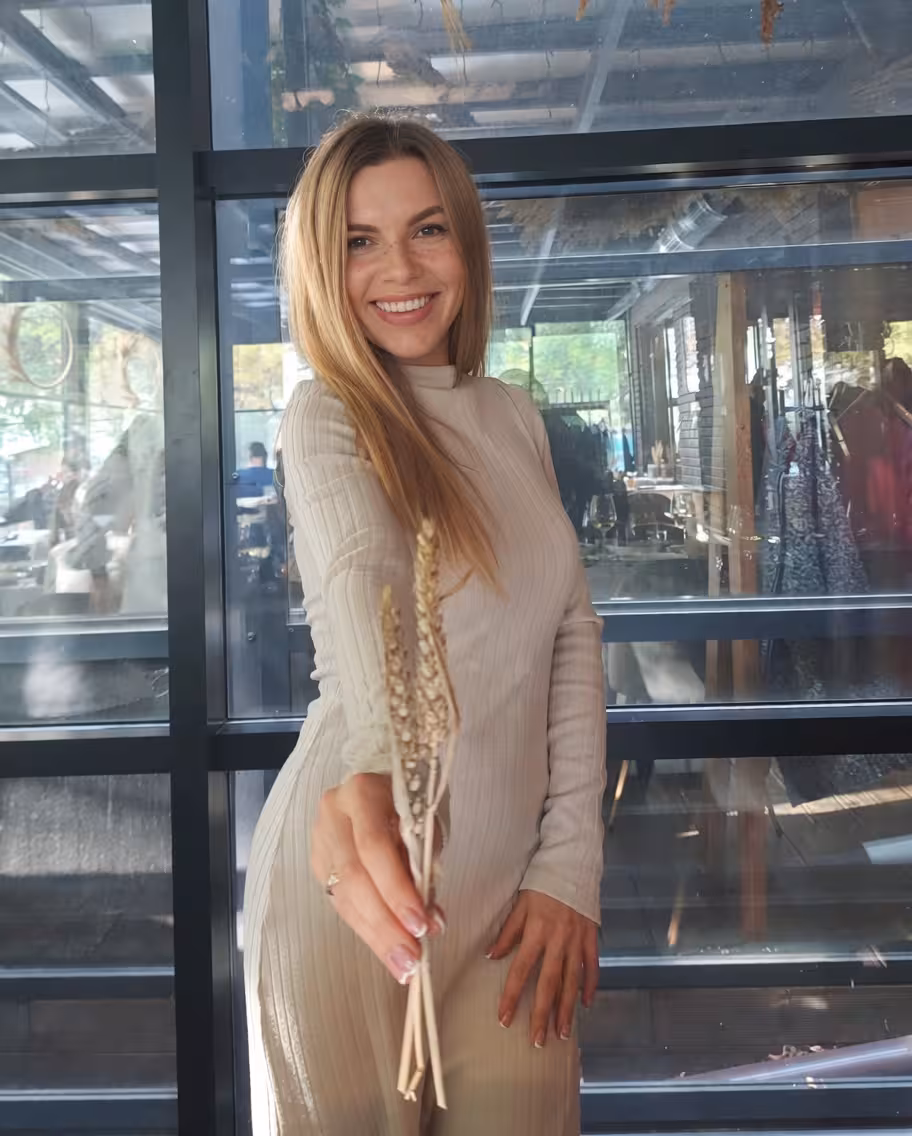 Viktoriia  rencontre entre russe