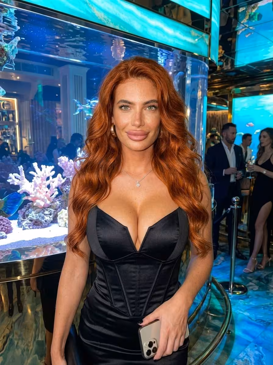 Chelcie rencontre femme loire