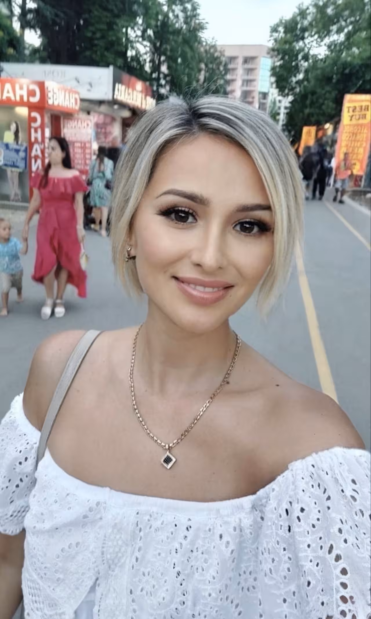 Nataliia rencontre femme polonaise parlant francais