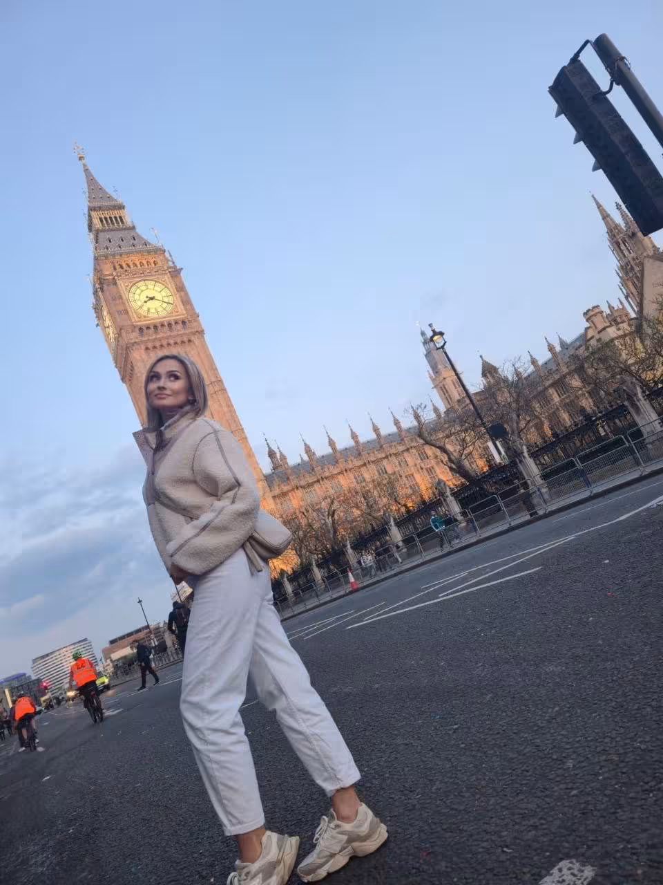 Nataliia rencontre femme polonaise parlant francais
