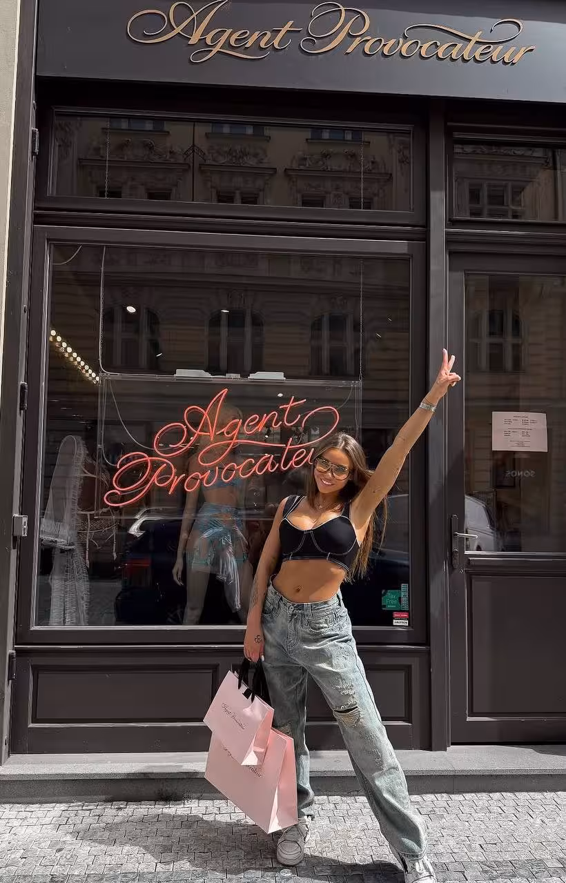 Olga rencontre femme le mans