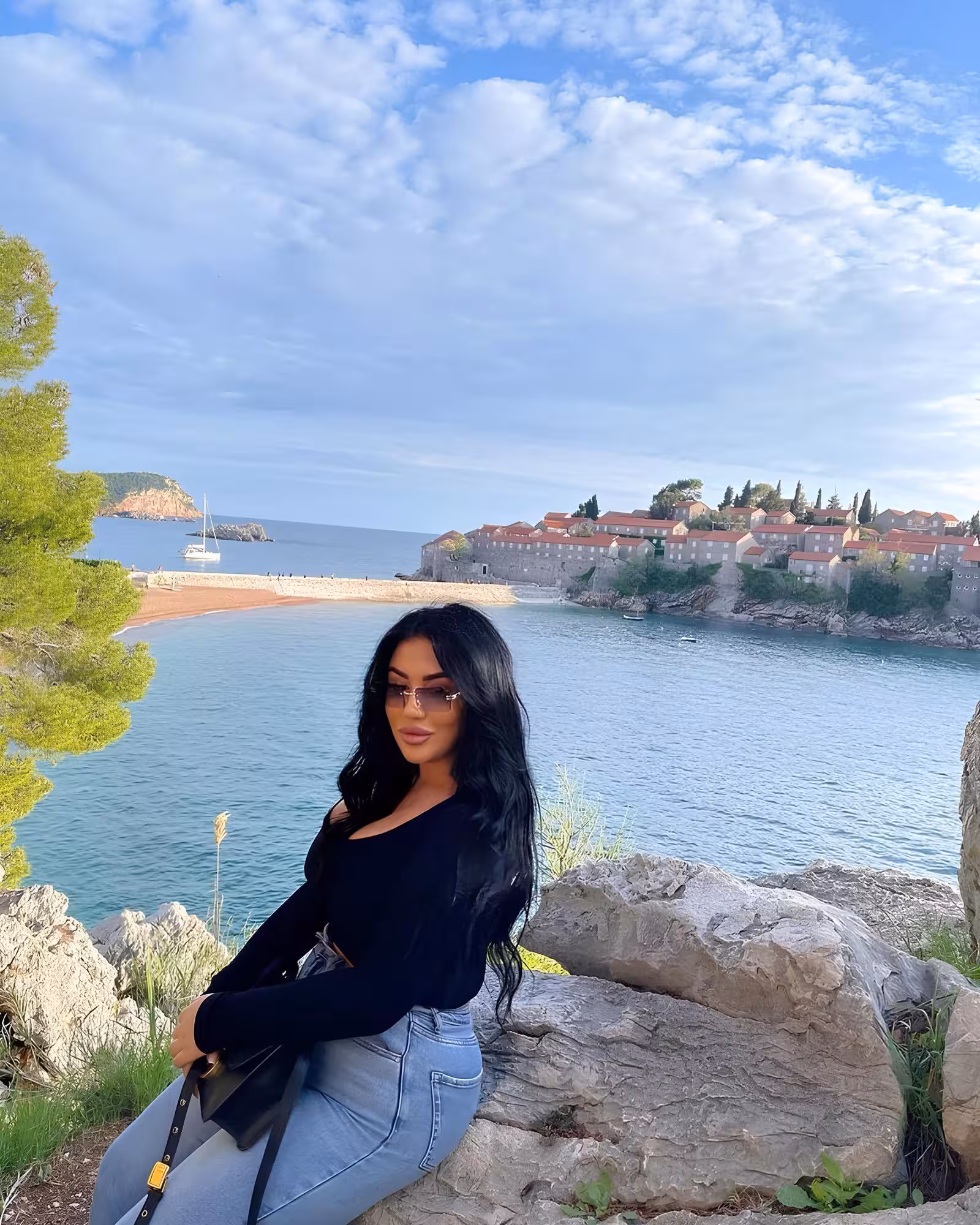 Anastasiya rencontre femme syrienne en algerie