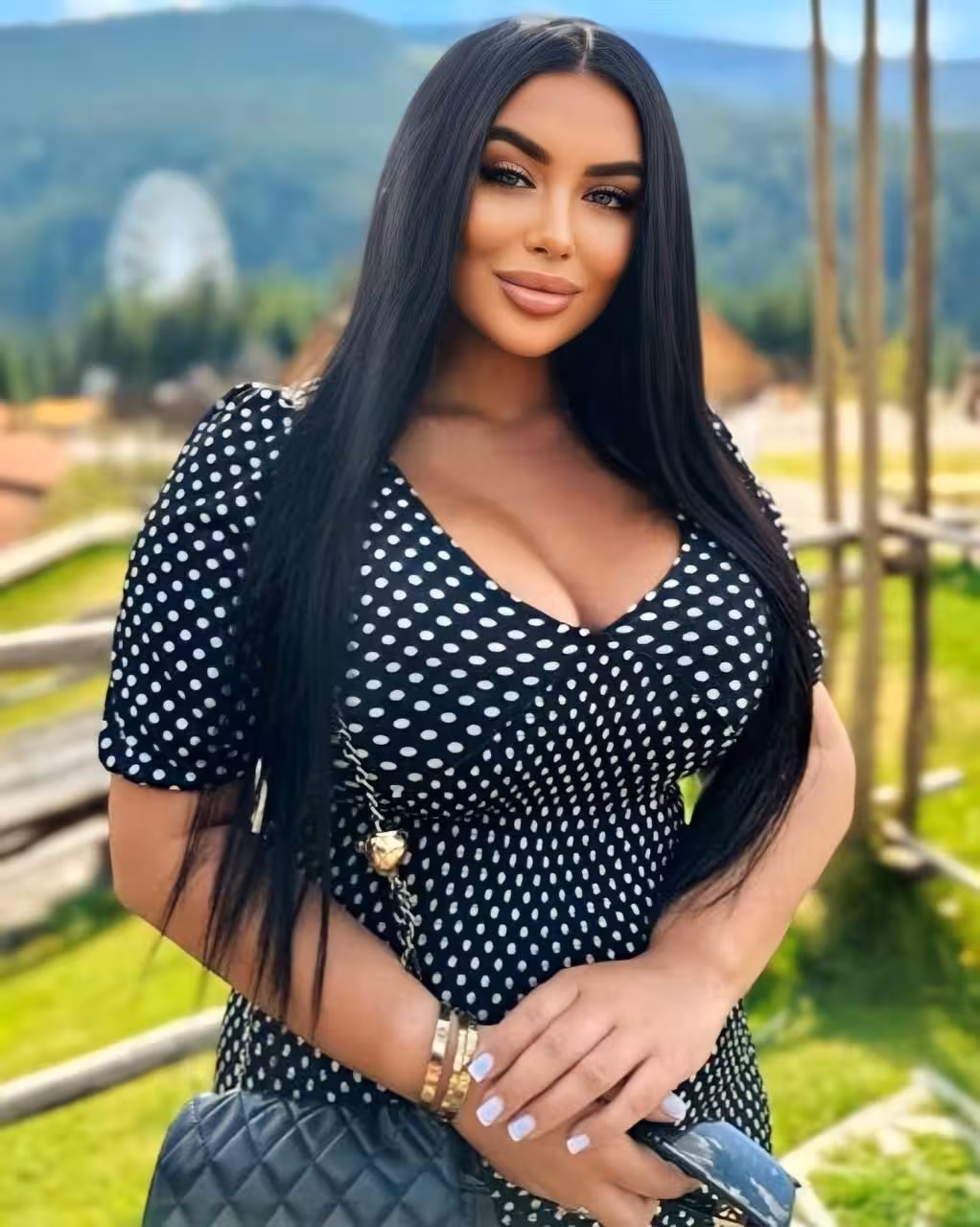 Anastasiya rencontre femme syrienne en algerie