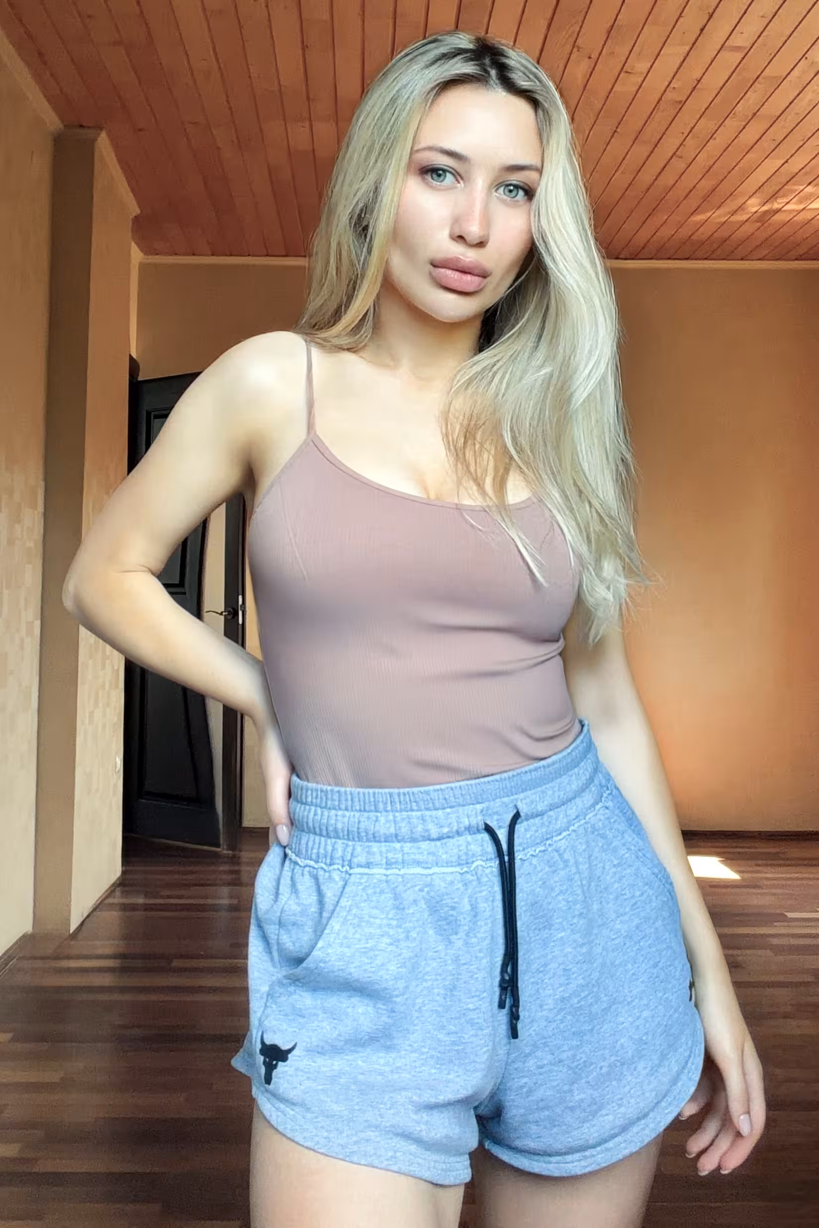 Anastasia 28 yo from Kyiv  Ukraine rencontre femme francaise a djibouti