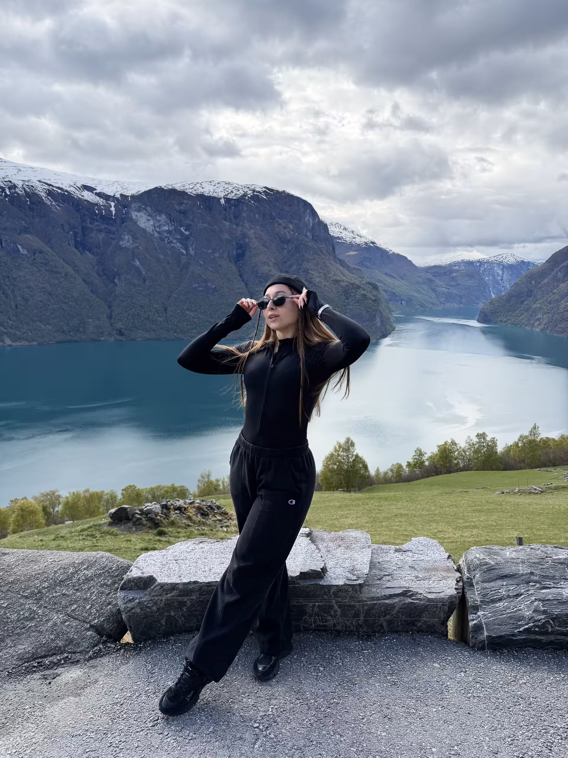 Yana rencontre la femme