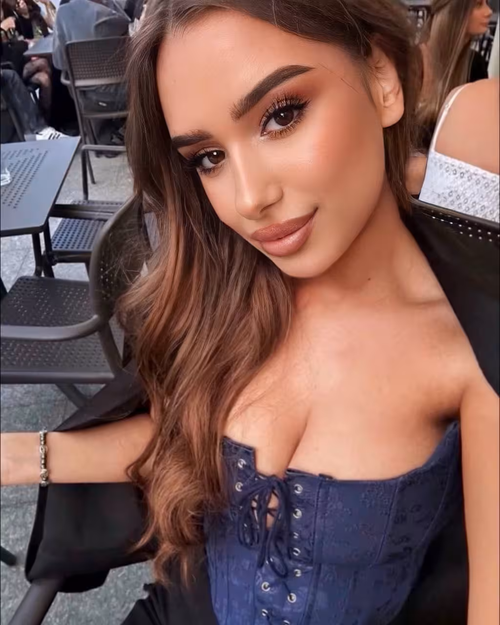 Maria 20 yo from Warsaw-Kyiv Ukraine rencontre russe suisse