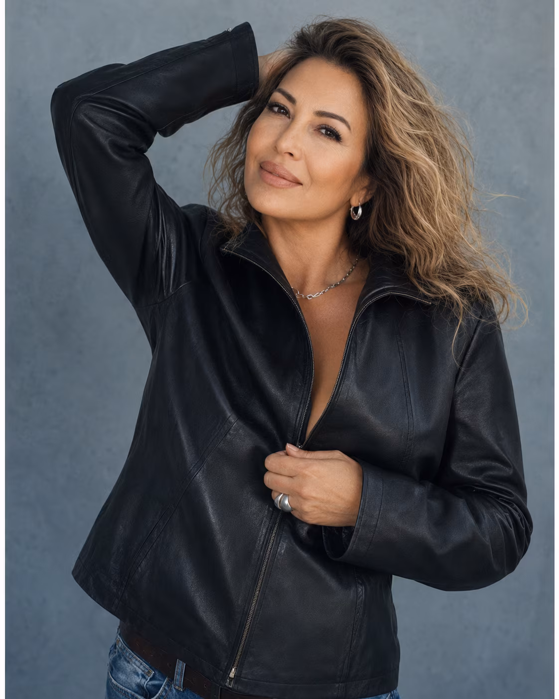 Olga 50 yo from Odesa  Ukraine Je cherche un homme célibataire pour construire quelque chose
