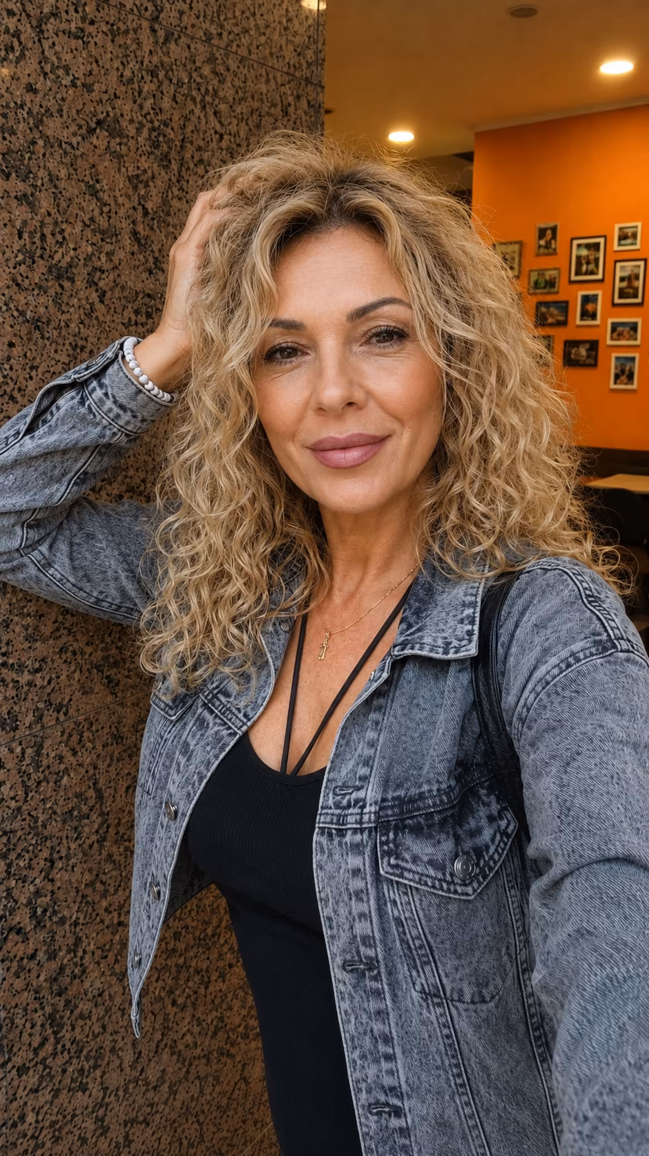 Olga 50 yo from Odesa  Ukraine Je cherche un homme célibataire pour construire quelque chose