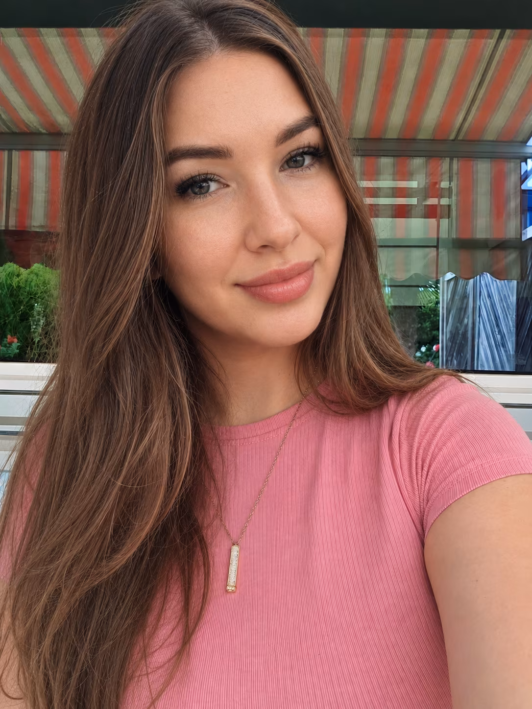 Natalia 36 Bottmingen Switzerland Je cherche un mari et une famille