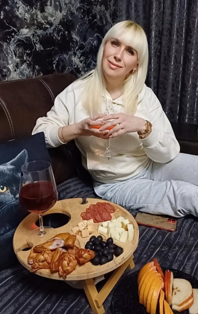 Anna 46 Sumy Ukraine Je suis célibataire et je cherche une relation