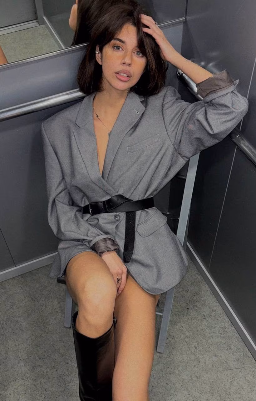 Vlada 27 Kiev Ukraine Je suis une femme célibataire qui cherche l'amour