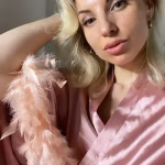Valeria 35 yo from Wien Austria Je suis une femme seule en recherche d'amour Valeria 35 yo from Wien Austria Je suis une femme seule en recherche d'amour