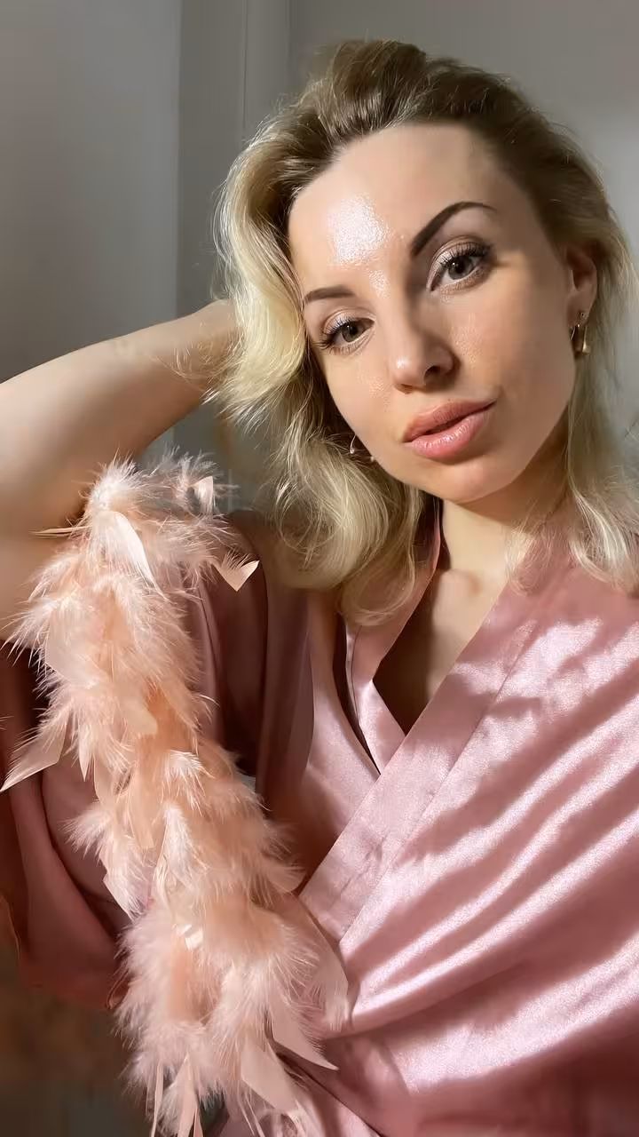 Valeria 35 yo from Wien Austria Je suis une femme seule en recherche d’amour