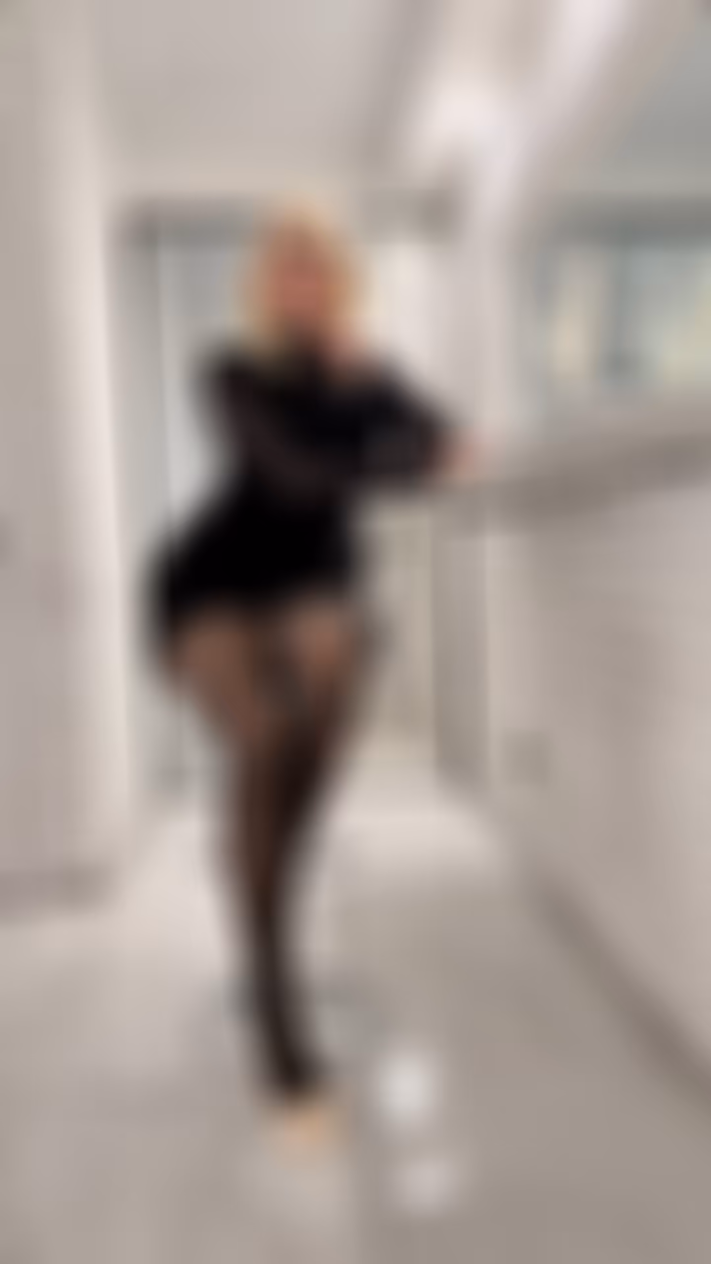 Olena 47 yo from Zaporozhia Ukraine rencontre femme russe parlant francais