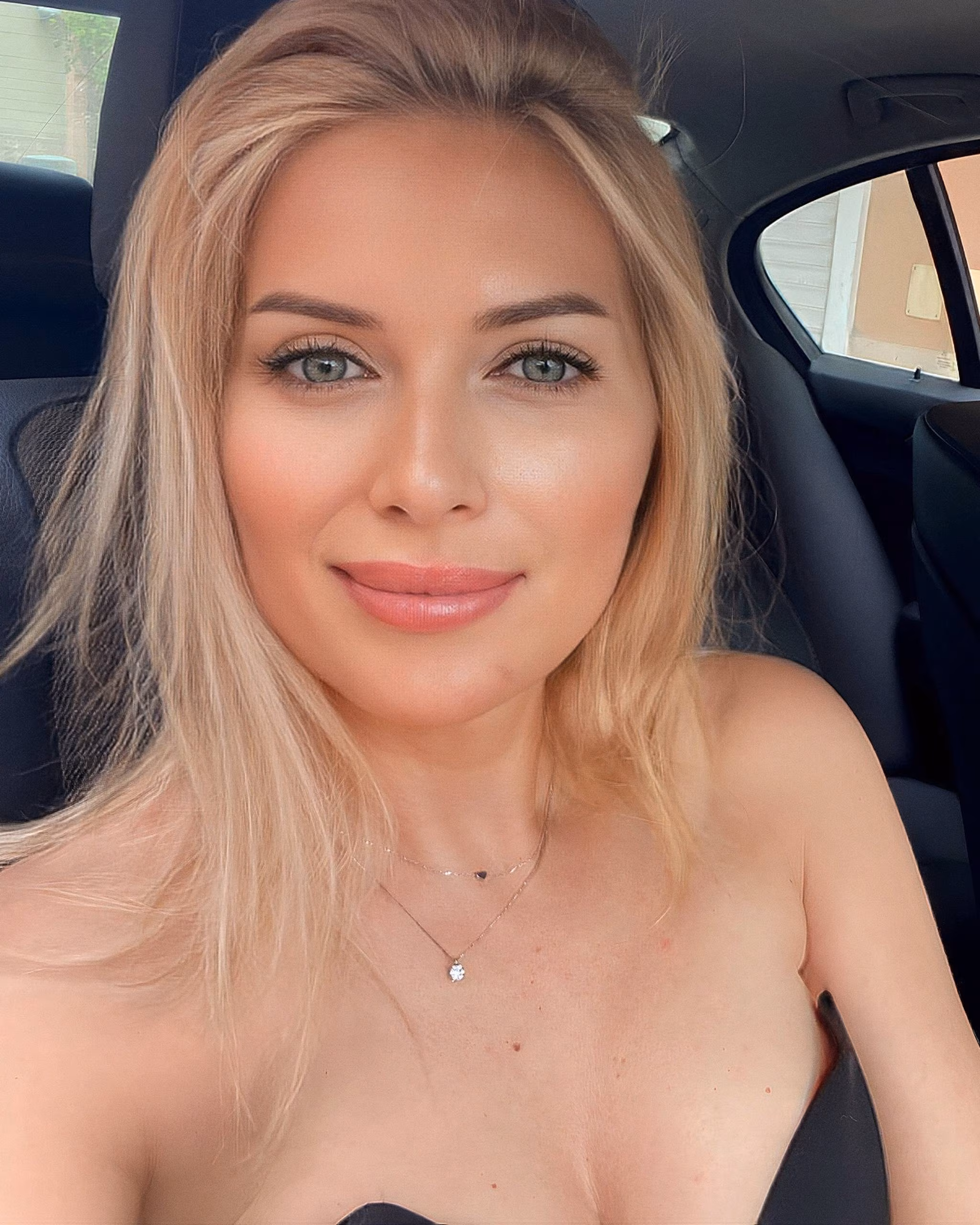 Iryna 42 yo from Burgas Bulgaria rencontre femme russe parlant francais